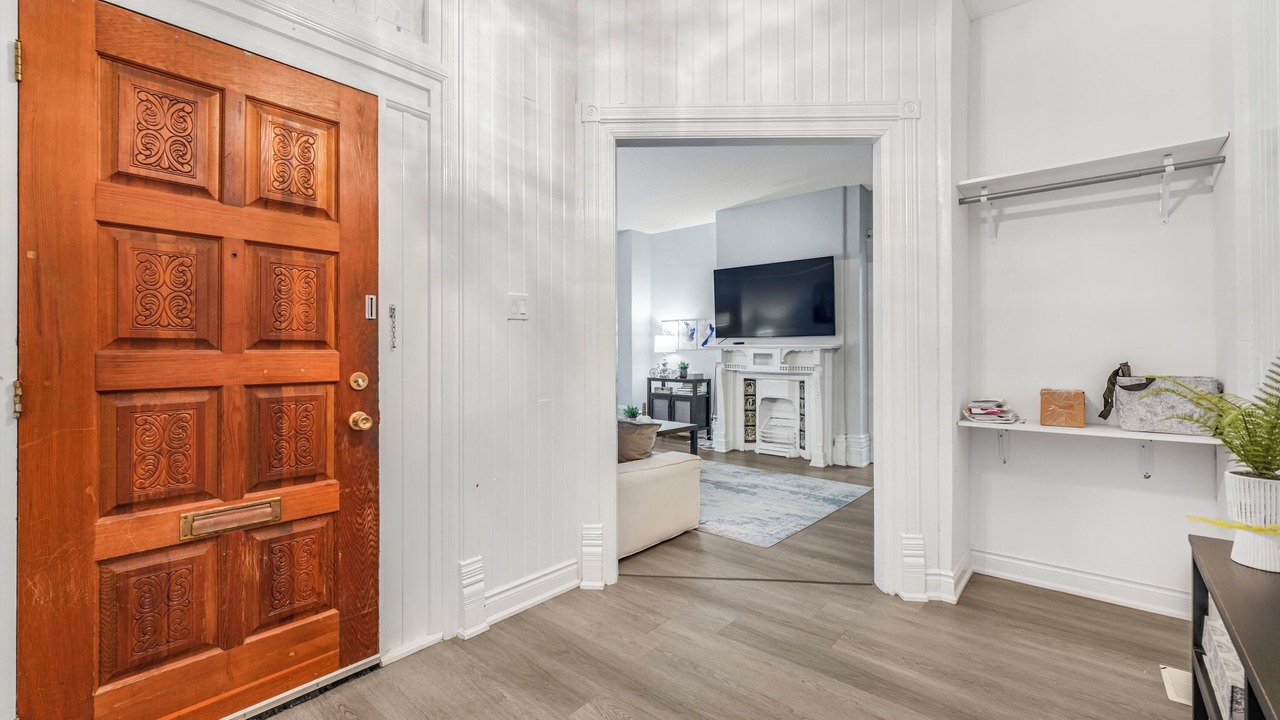 Photo of Livingroom in Barrie