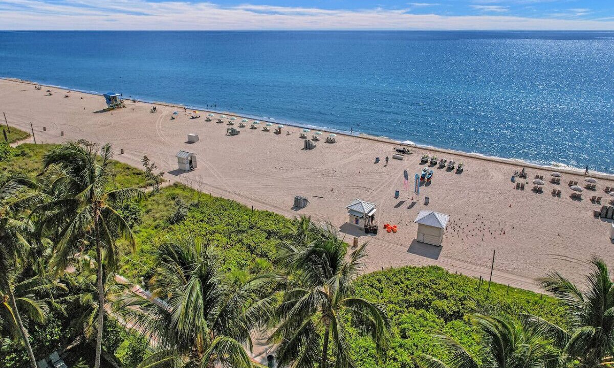 Photo of Others in Mid Beach