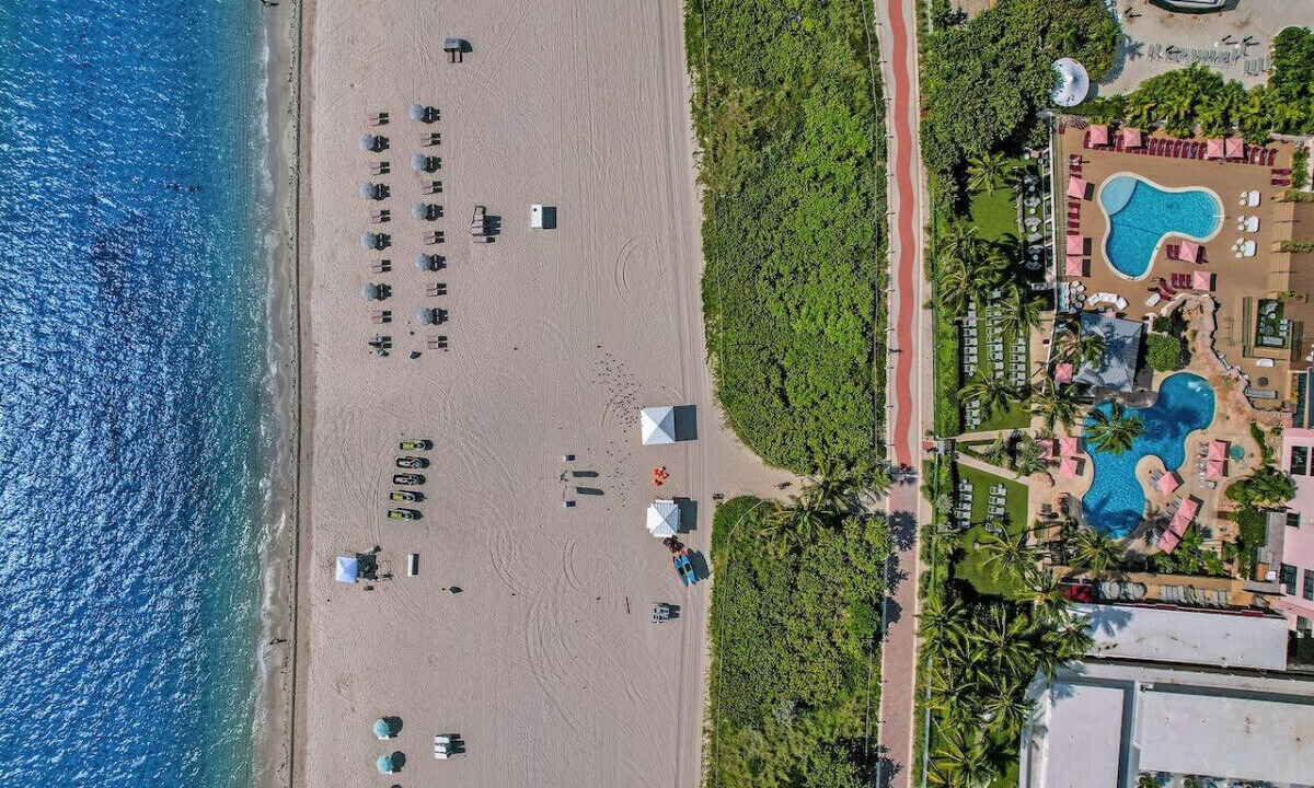 Photo of Others in Mid Beach