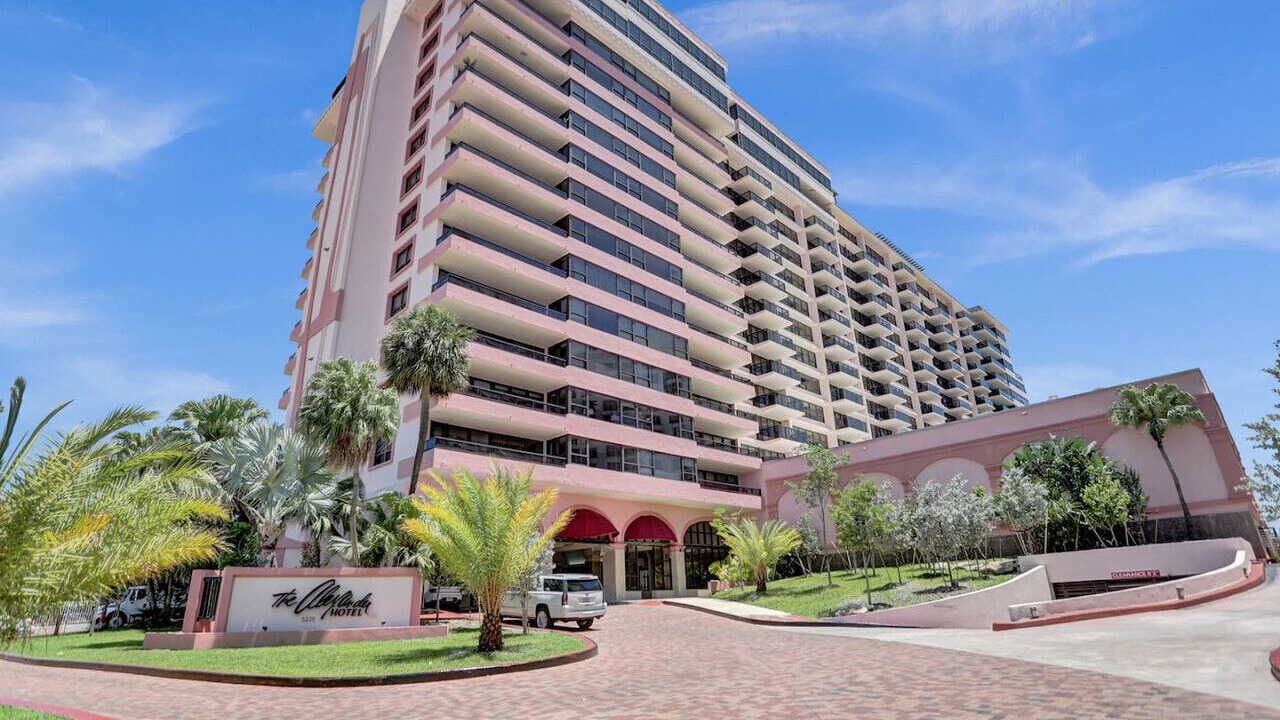 Photo of Outdoor in Mid Beach