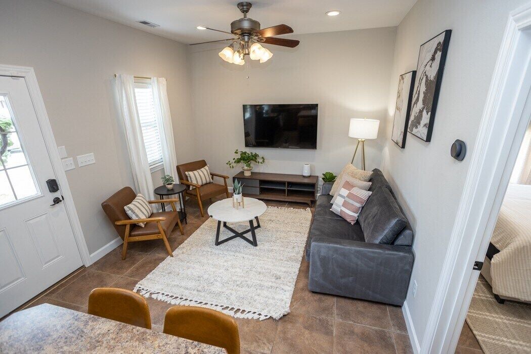 Photo of Livingroom in Waynesville