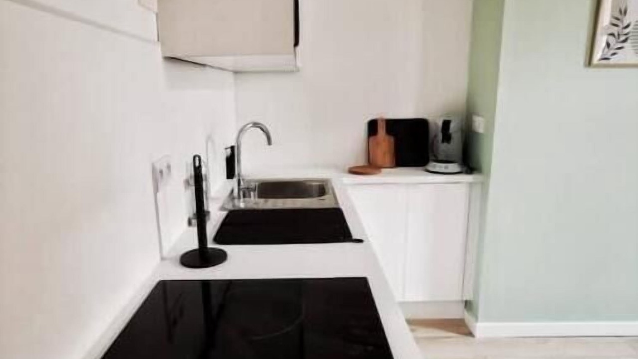 Photo of Kitchen in Lens