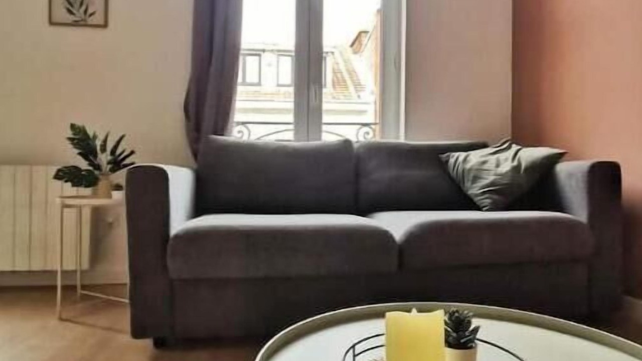 Photo of Livingroom in Lens