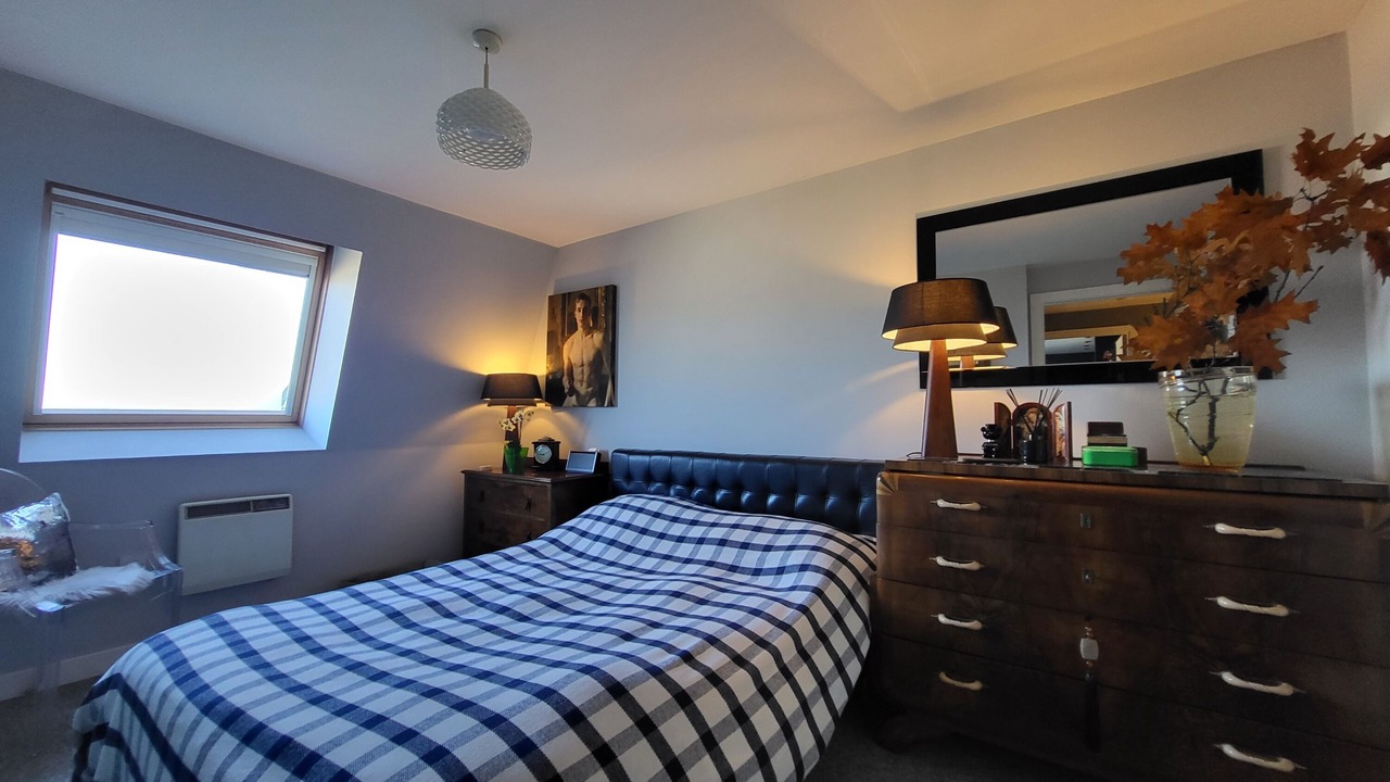 Photo of Bedroom in Basingstoke