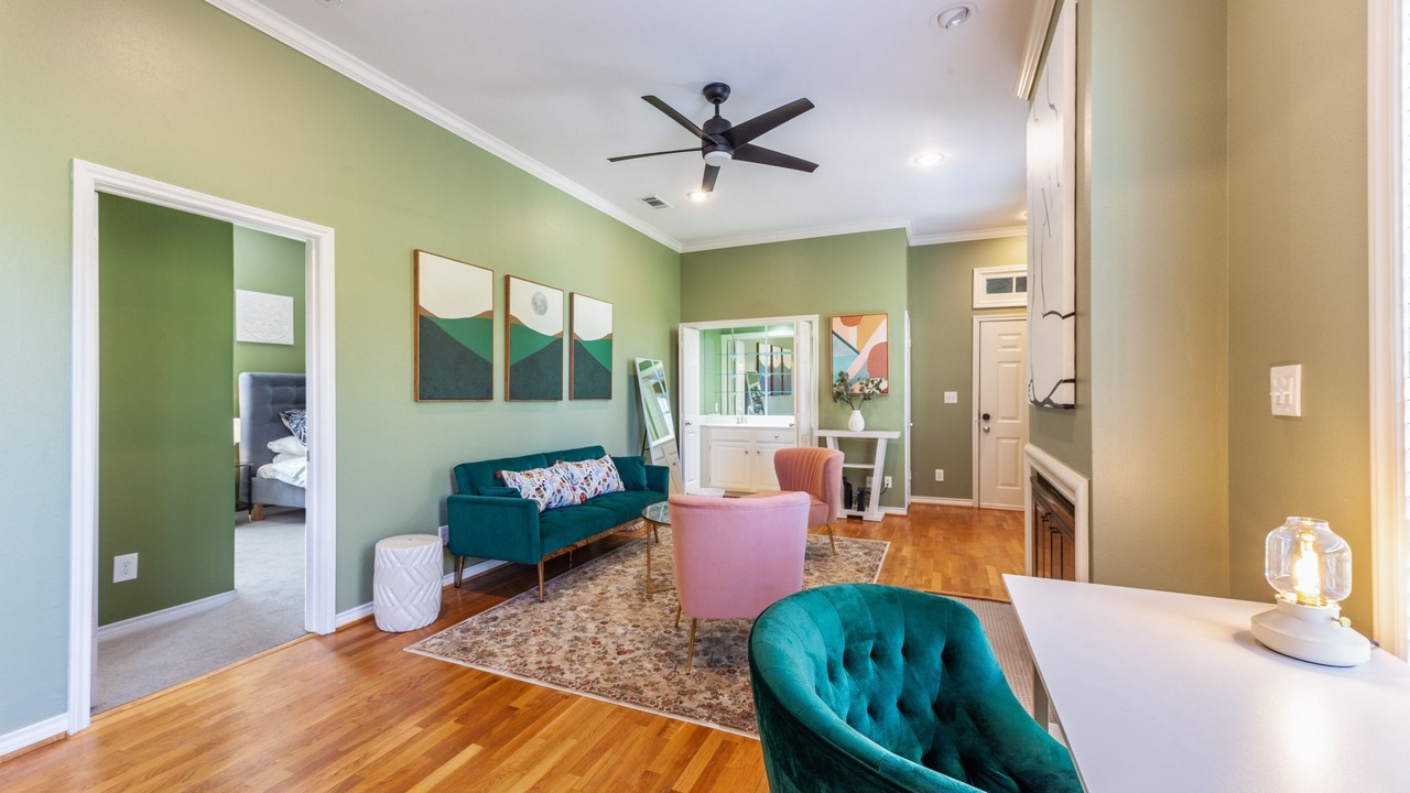 Photo of Livingroom in Oak Lawn