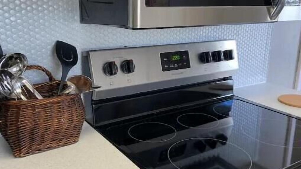 Photo of Kitchen in Jennings Lodge