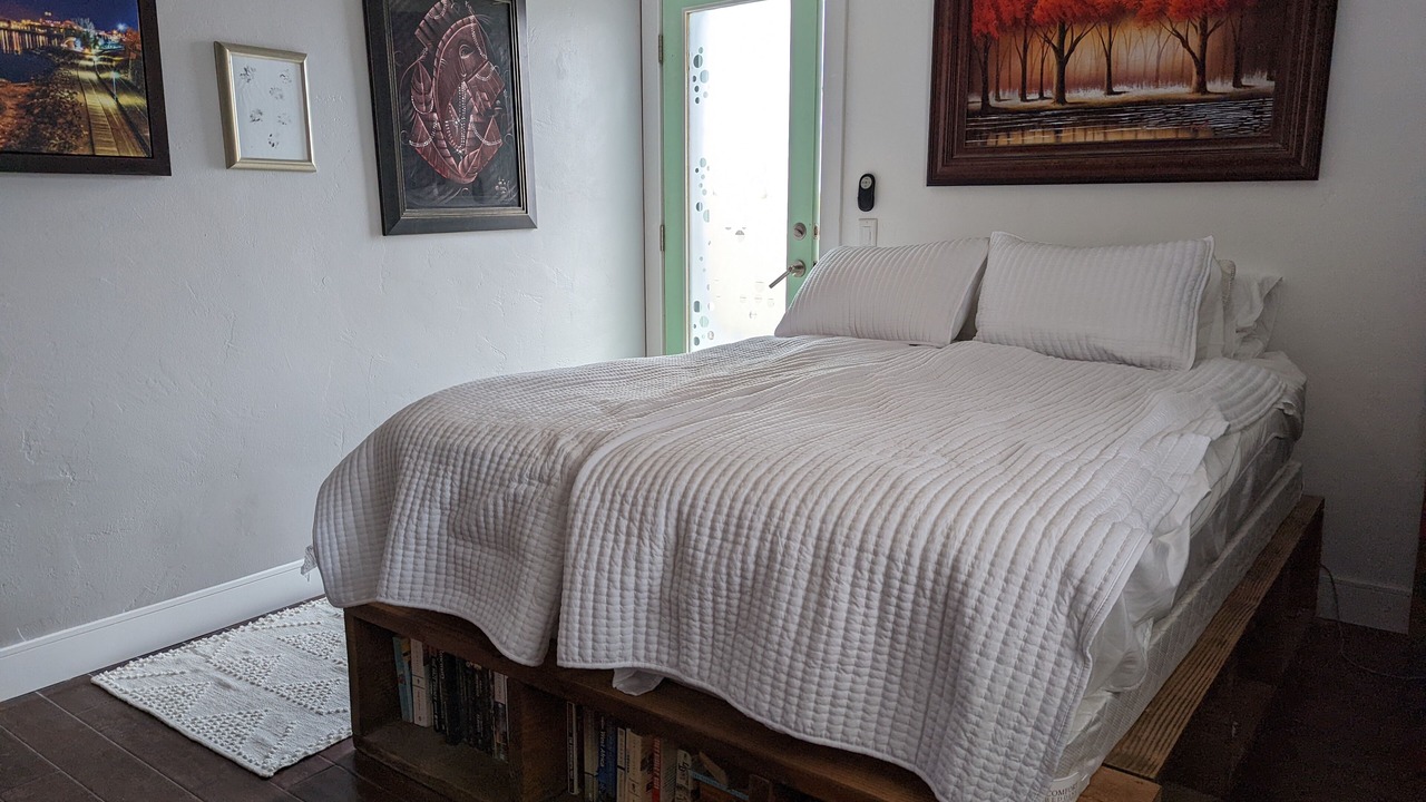 Photo of Bedroom in Ocean Beach