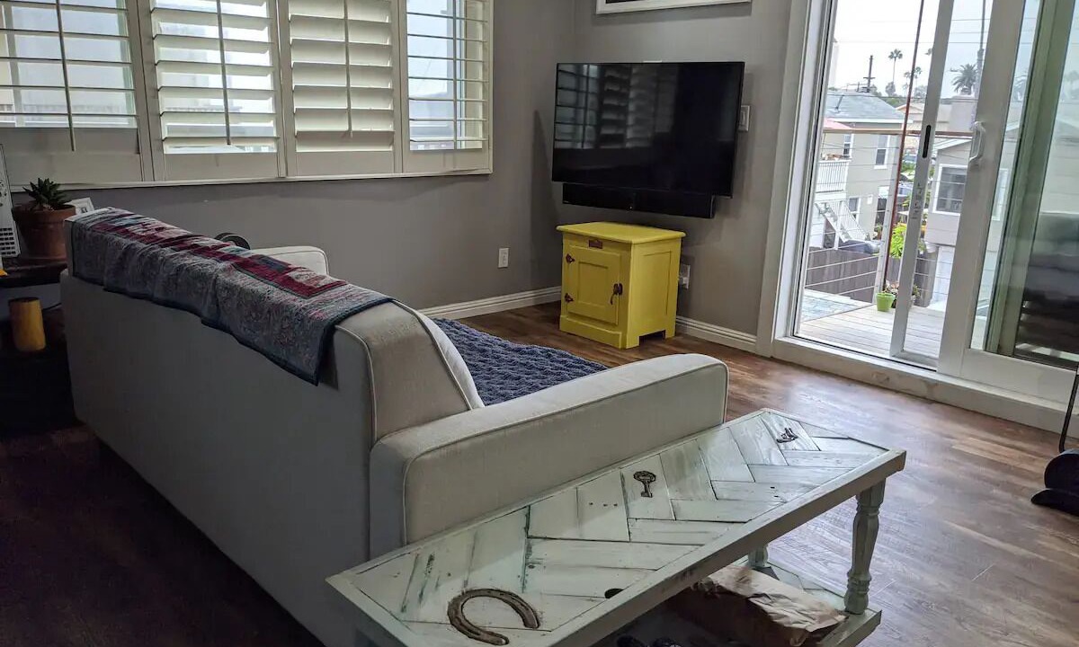 Photo of Livingroom in Ocean Beach