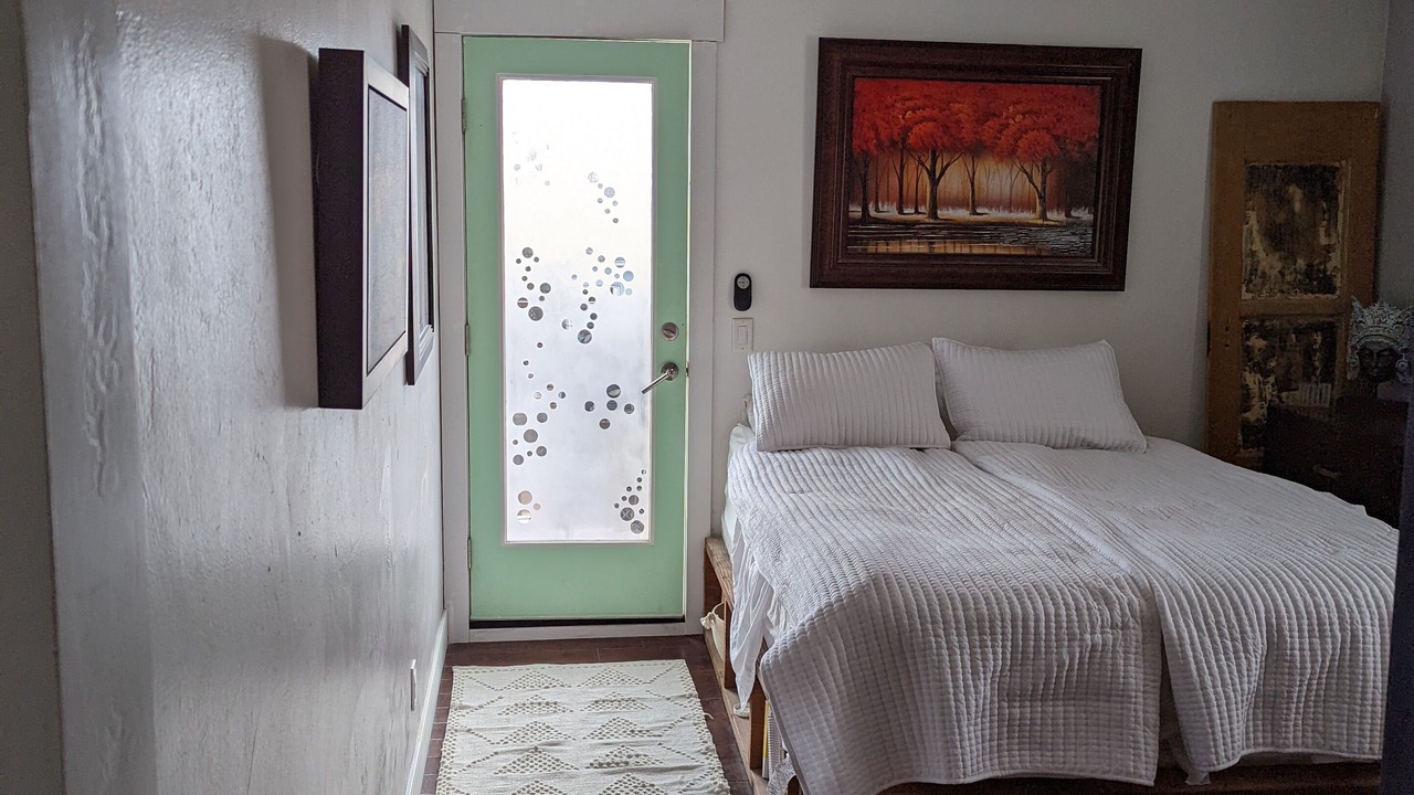 Photo of Bedroom in Ocean Beach