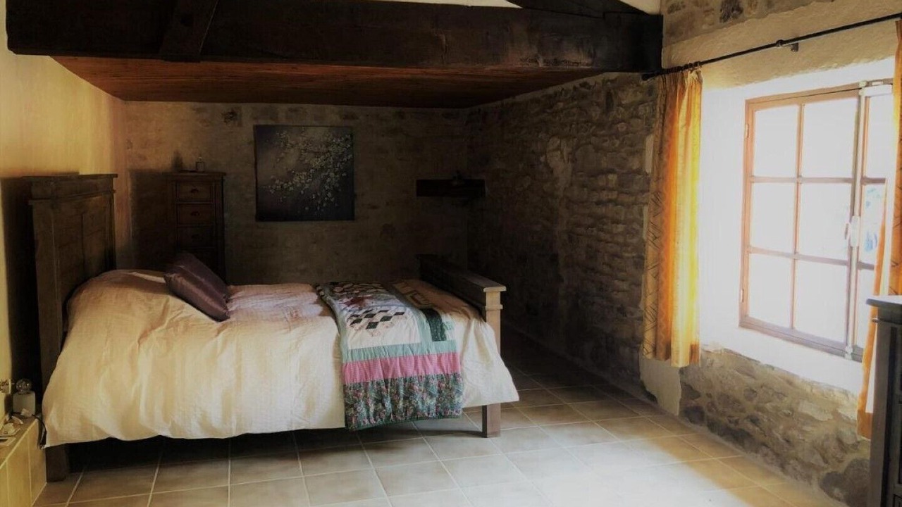 Photo of Bedroom in Puyreaux