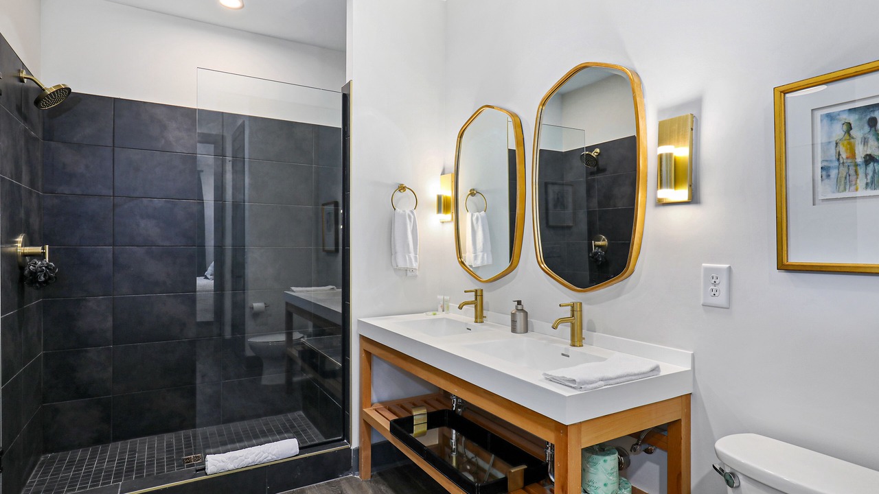 Photo of Bathroom in Rolling Mill Hill