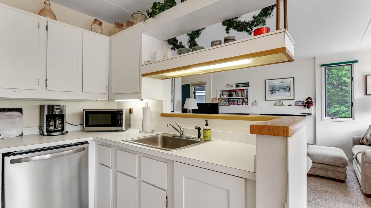 Photo of Kitchen in Warren