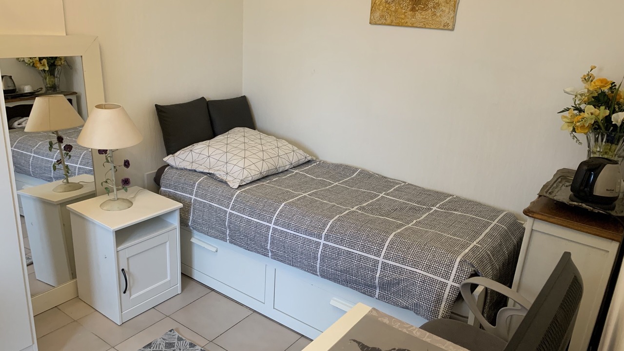 Photo of Bedroom in Vaulx-en-Velin