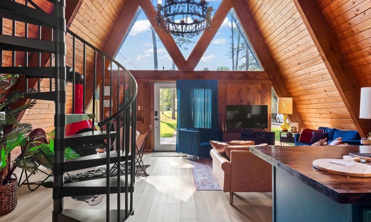 Photo of Bedroom in Guntersville