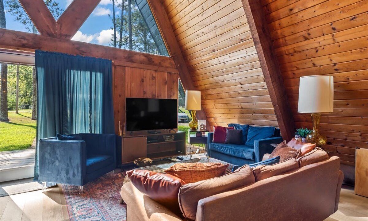 Photo of Bedroom in Guntersville