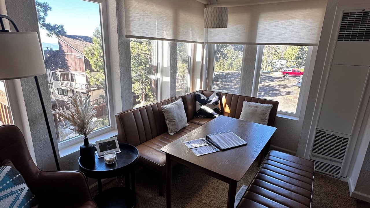 Photo of Livingroom in Tahoe Village