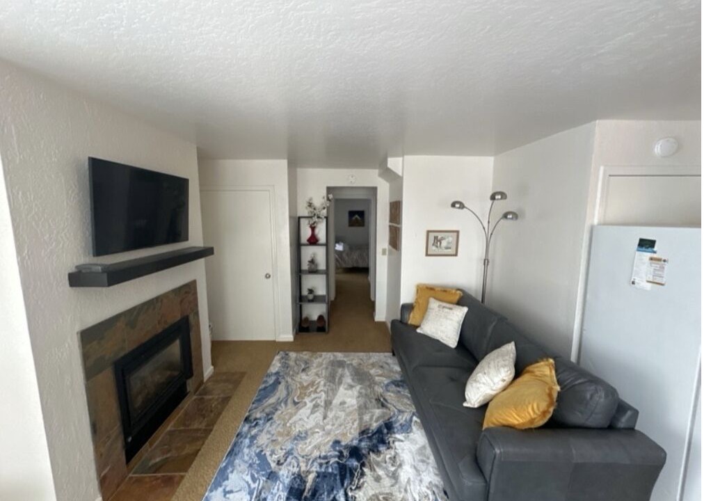 Photo of Livingroom in Tahoe Village