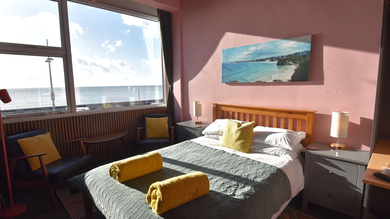 Photo of Bedroom in West Bay