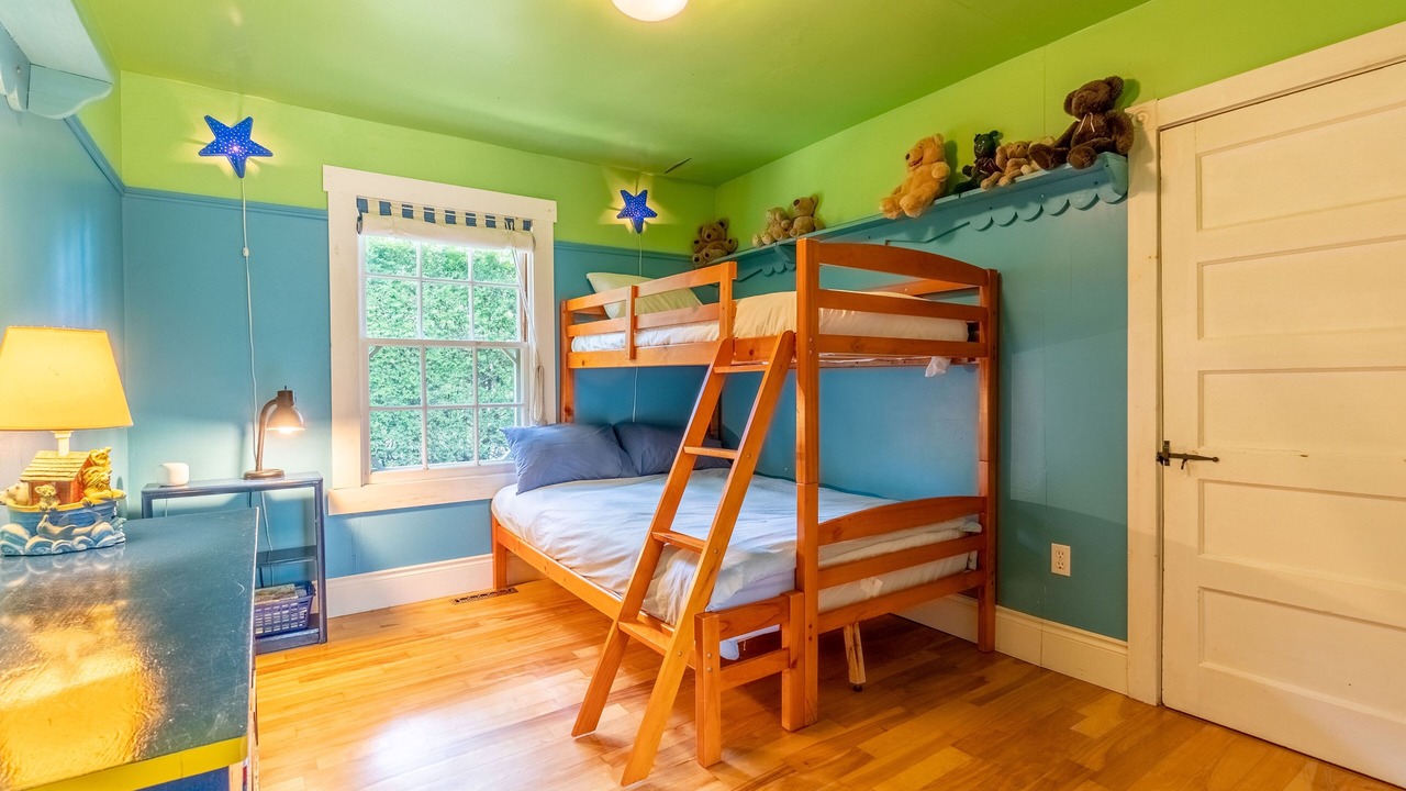 Photo of Bedroom in Lac-Brome