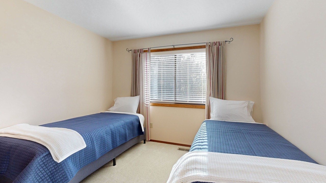 Photo of Bedroom in Monument
