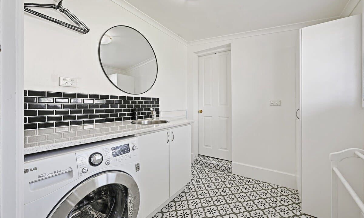 Photo of Others in Bathurst