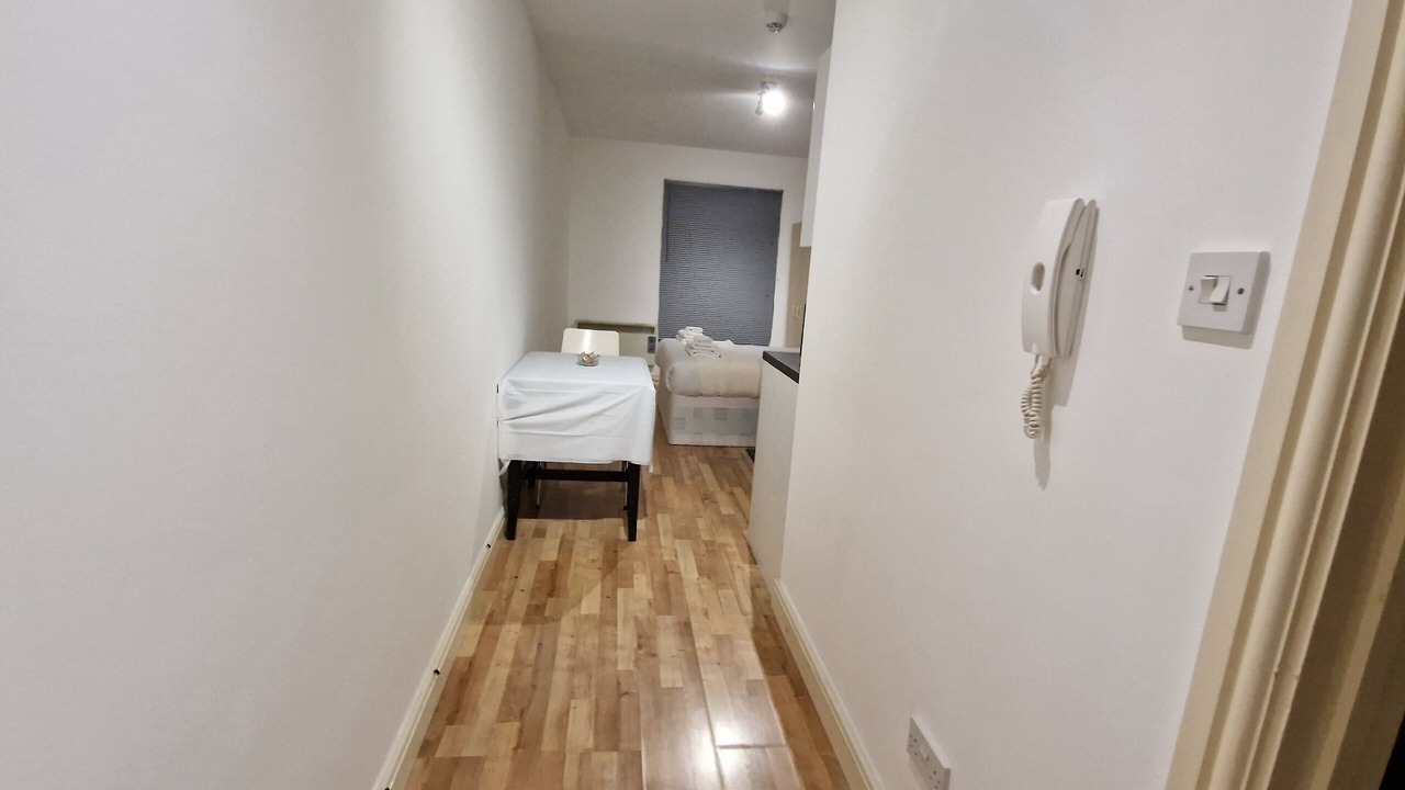 Photo of Bedroom in Camberwell