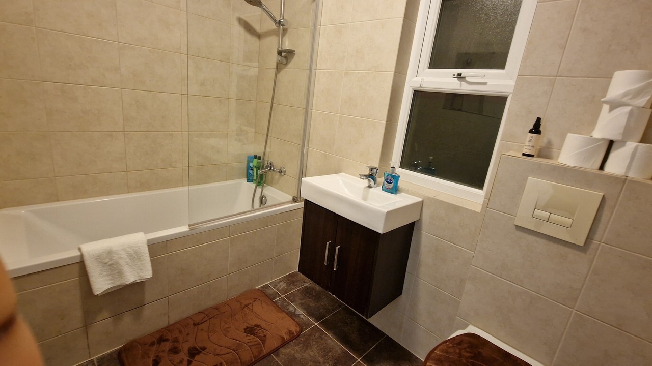 Photo of Bathroom in Camberwell