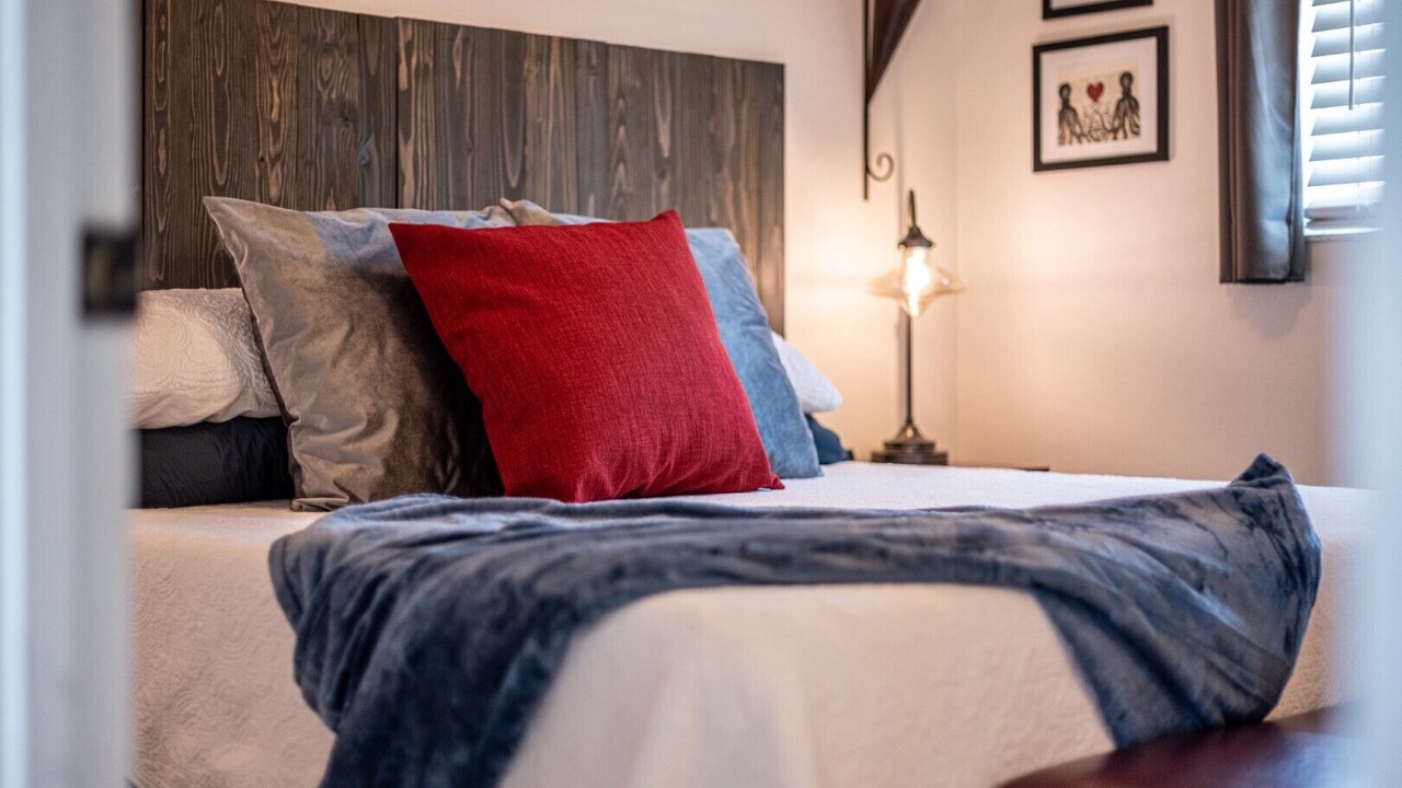 Photo of Bedroom in Melbourne Beach