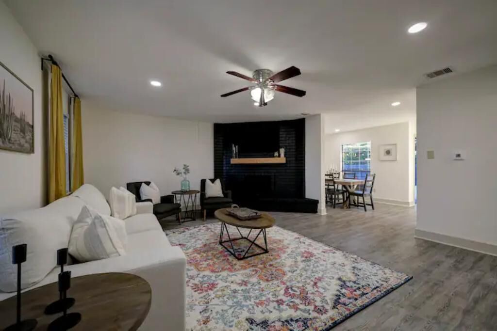 Photo of Livingroom in Sugar Land