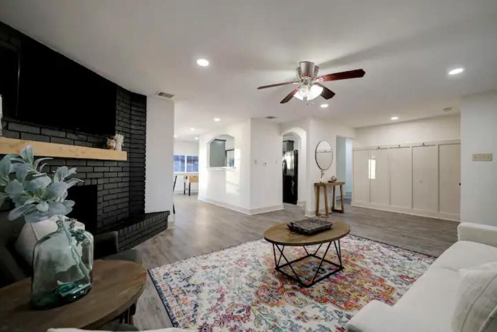 Photo of Livingroom in Sugar Land