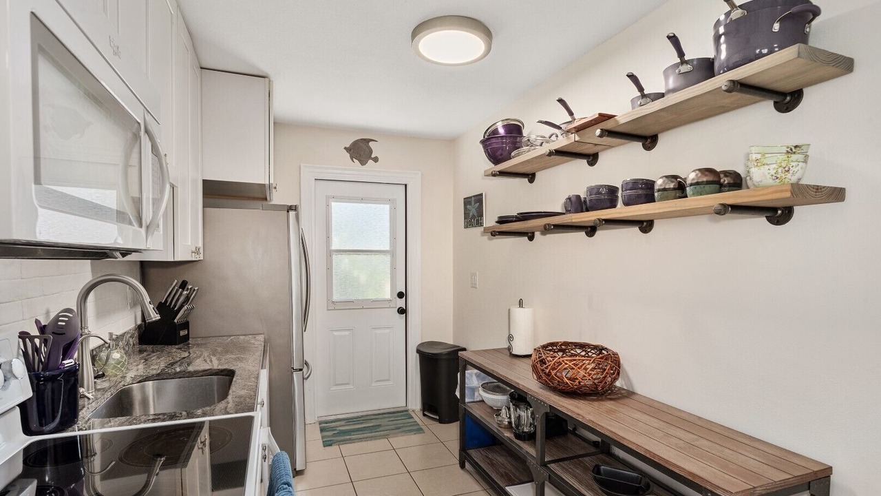 Photo of Kitchen in Melbourne Beach
