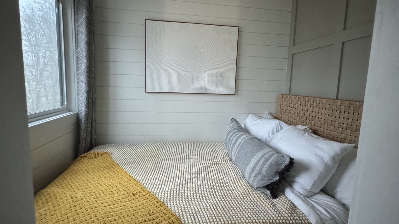 Photo of Bedroom in Central Point