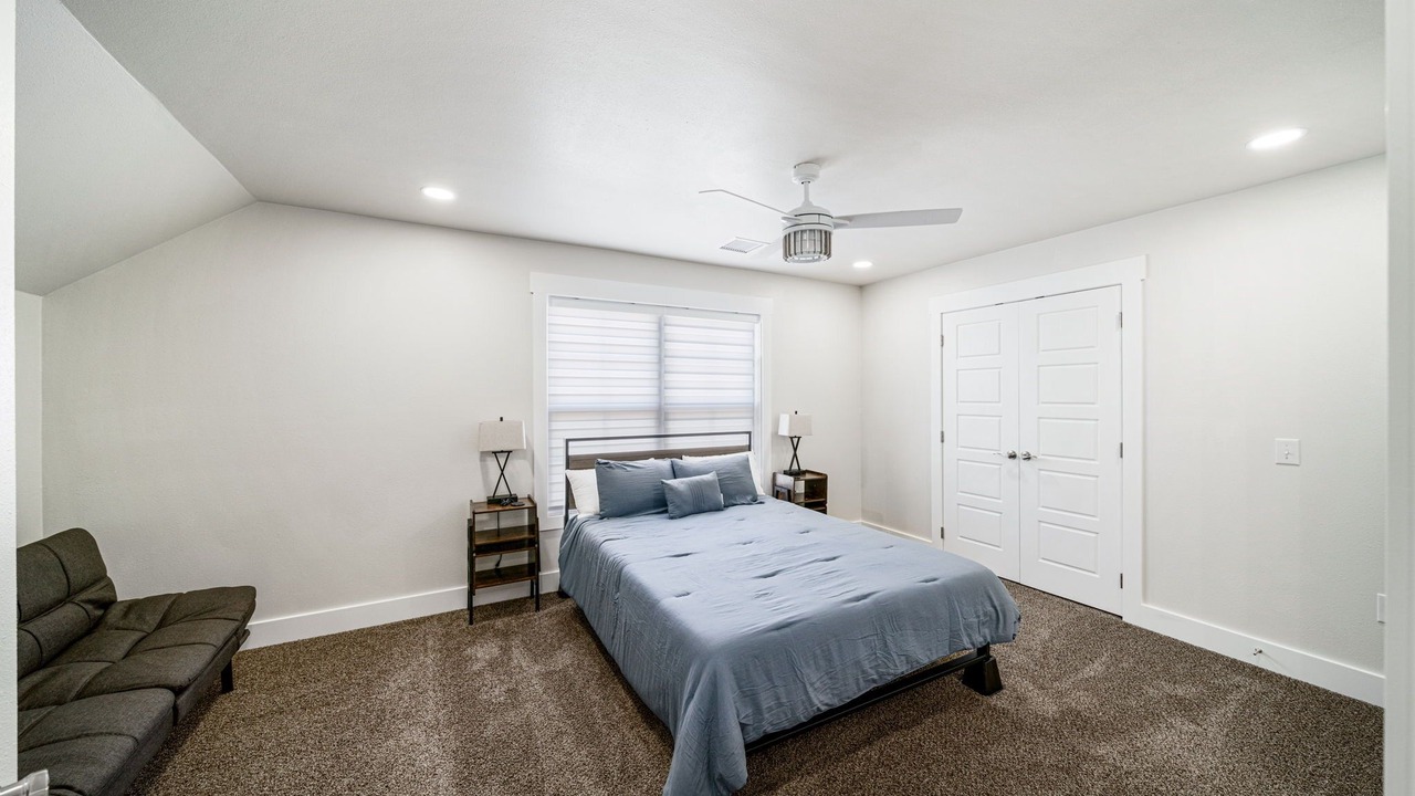 Photo of Bedroom in Vinita