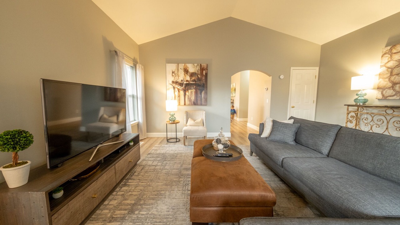 Photo of Livingroom in Westside
