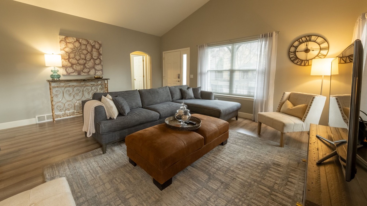 Photo of Livingroom in Westside