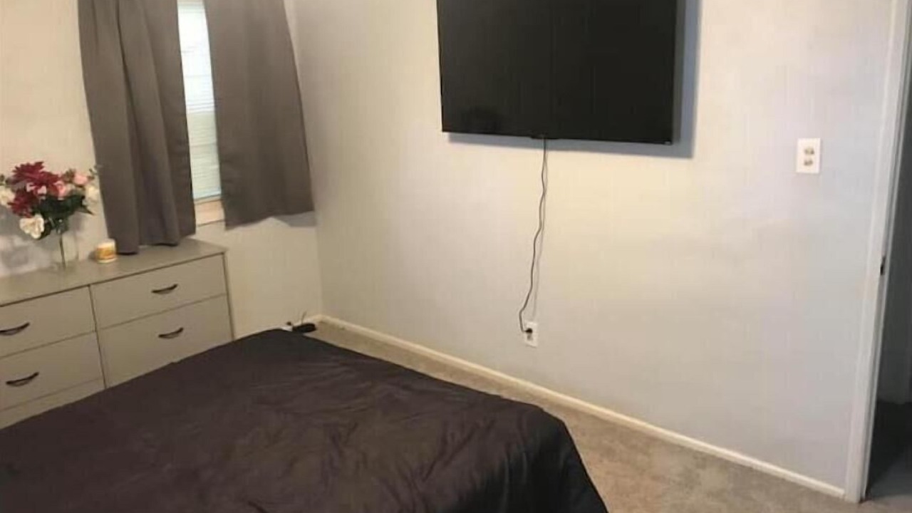 Photo of Bedroom in North Central
