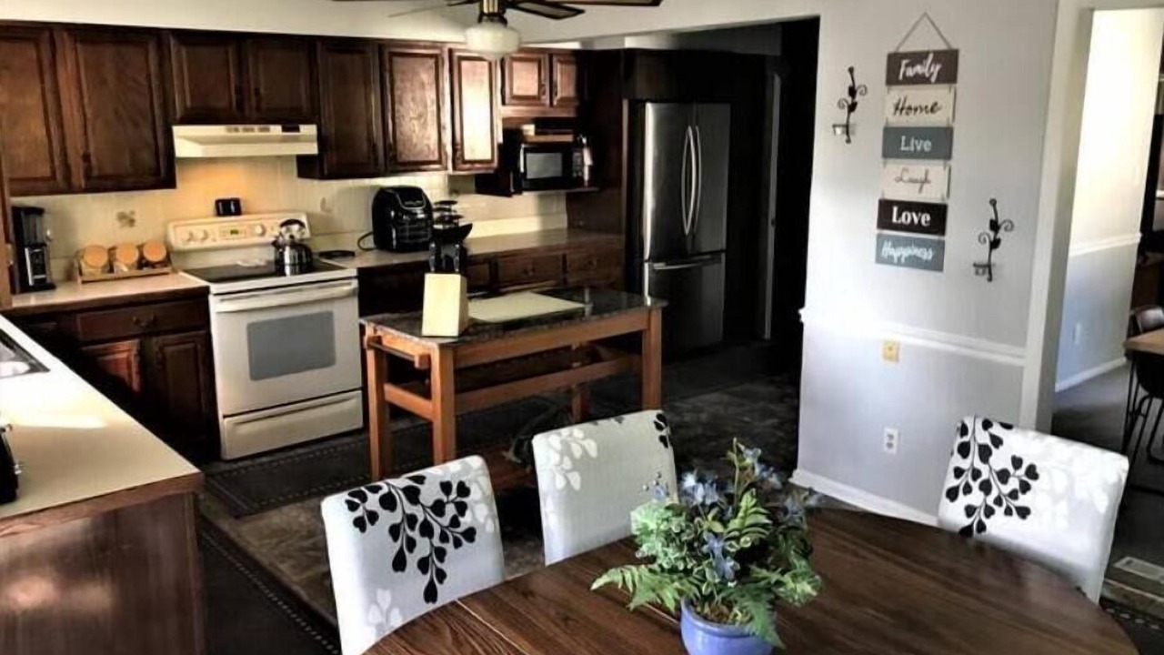 Photo of Kitchen in North Central