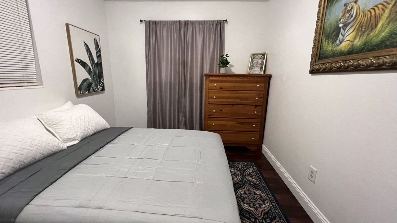 Photo of Bedroom in Lake City