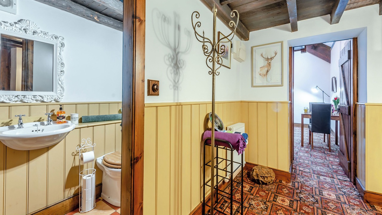 Photo of Others in Pentrefelin