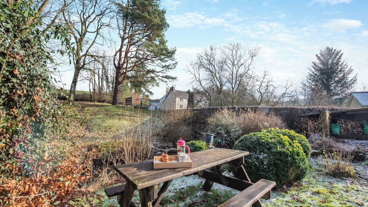 Photo of Others in Pentrefelin