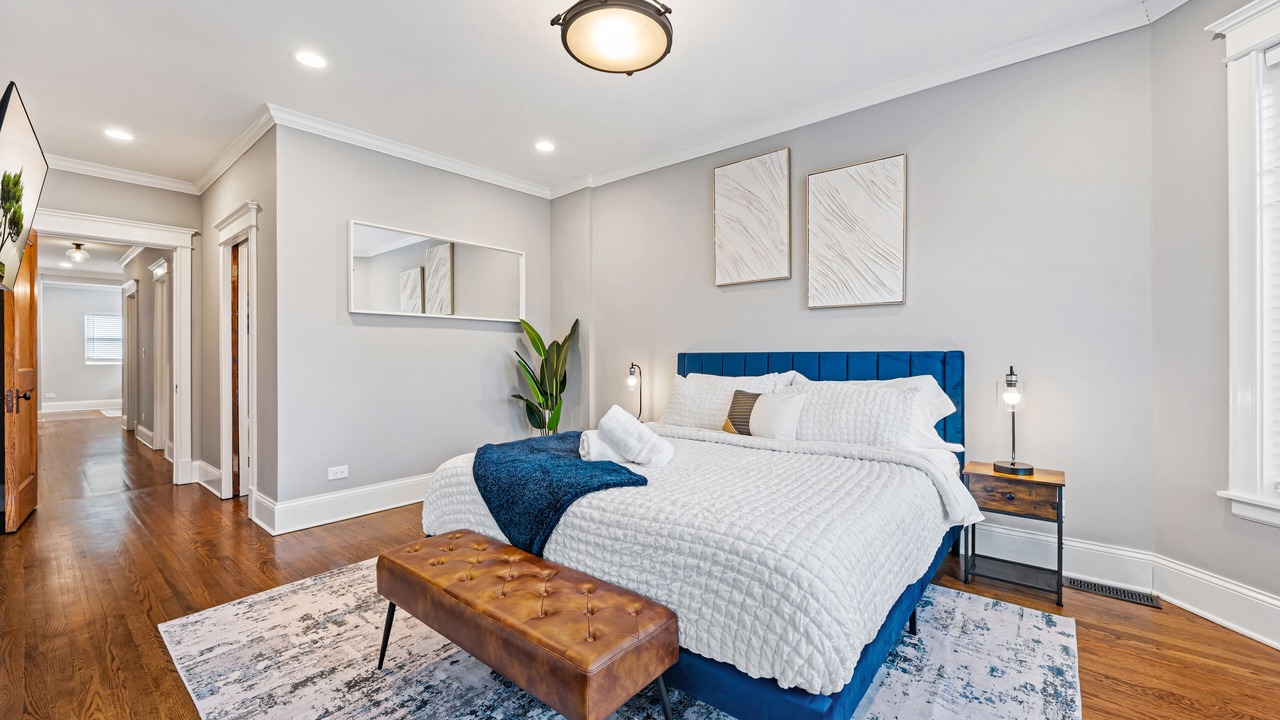 Photo of Bedroom in Wrigleyville