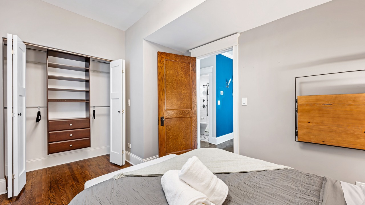 Photo of Bedroom in Wrigleyville