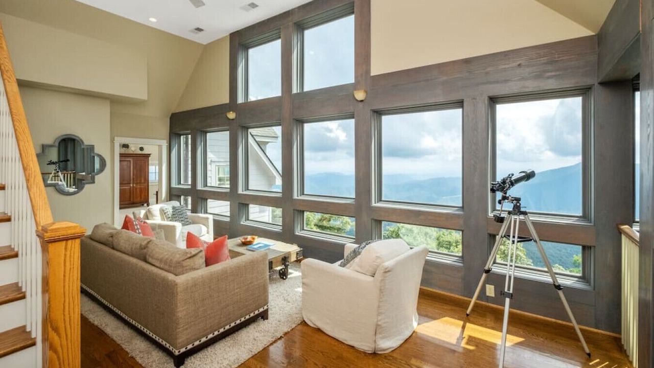 Photo of Livingroom in Roseland