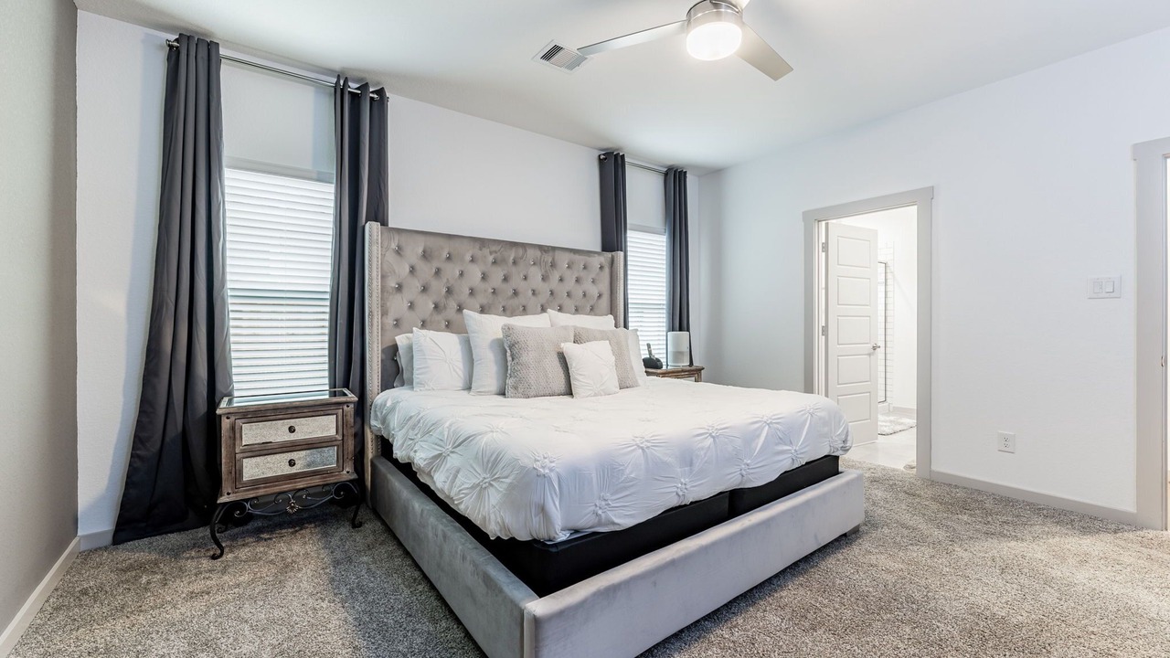 Photo of Bedroom in Southeast Houston