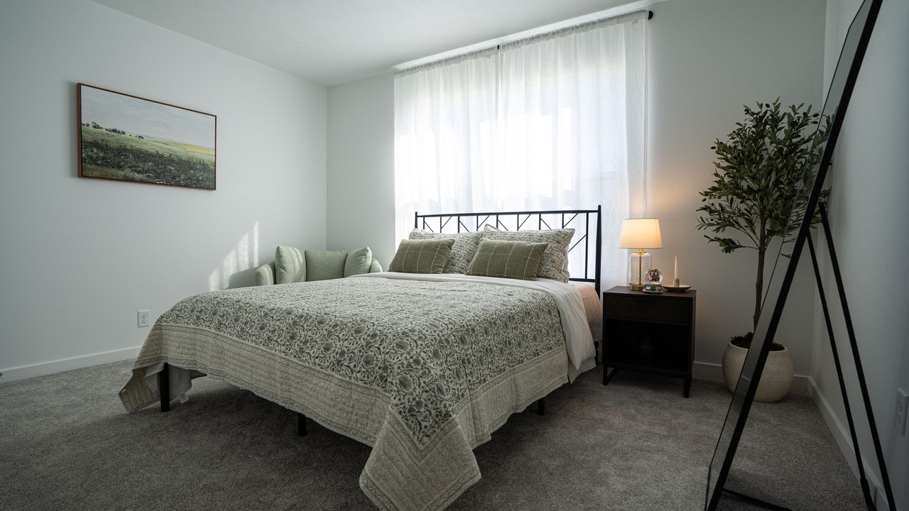 Photo of Bedroom in Brookline Station