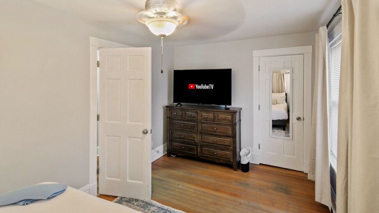 Photo of Bedroom in Libertyville