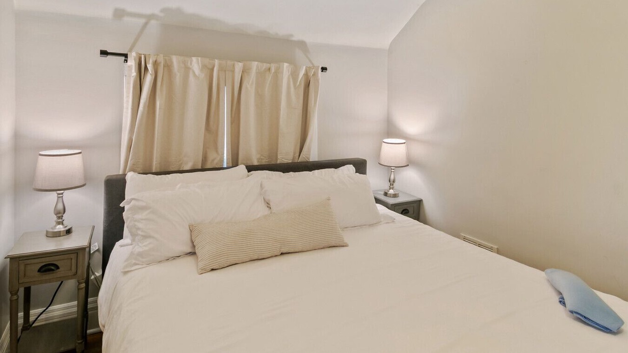 Photo of Bedroom in Libertyville