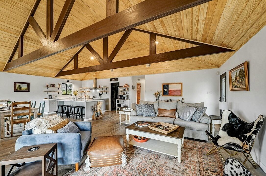 Photo of Livingroom in Johnson City