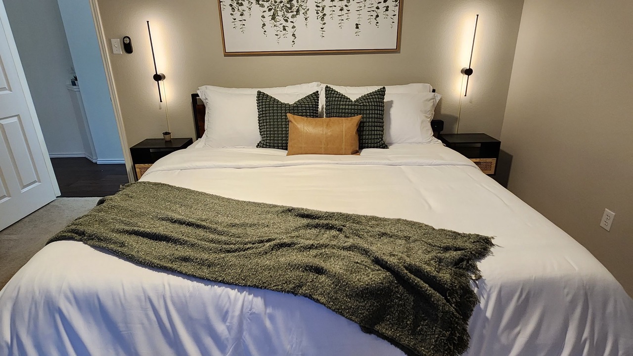 Photo of Bedroom in Woods Of Brushy Creek