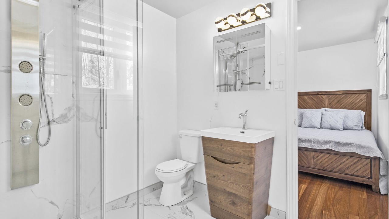 Photo of Bathroom in Saint-Hippolyte